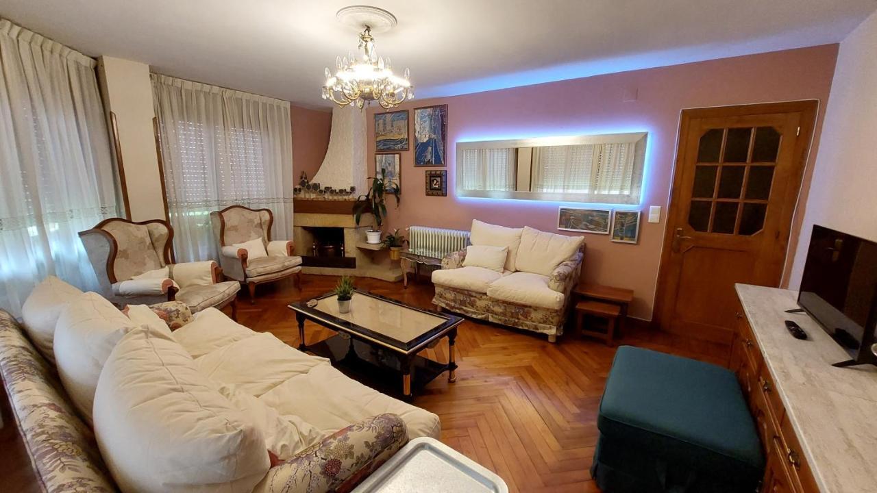 Villa Isabel 2 Llaves أريونداس المظهر الخارجي الصورة